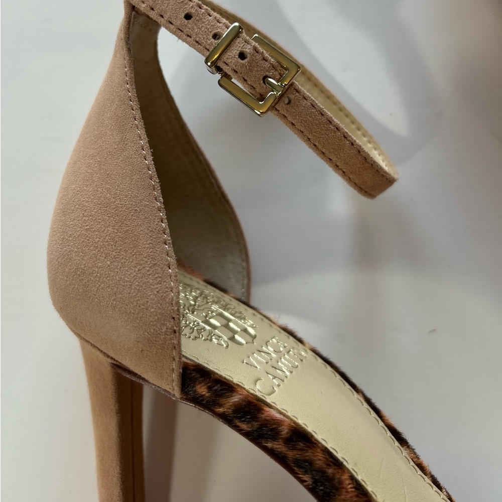 Vince Camuto NWOT Lauralie Real Cow Hair Fur Pump Sandals Leopard Size 7.5 - Picture 7 of 15